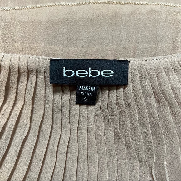 Bebe tan pleated flare cami tank top - Picture 5 of 6